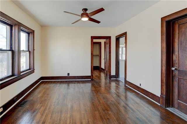 1213 Spruce Street, Leavenworth, KS 66048