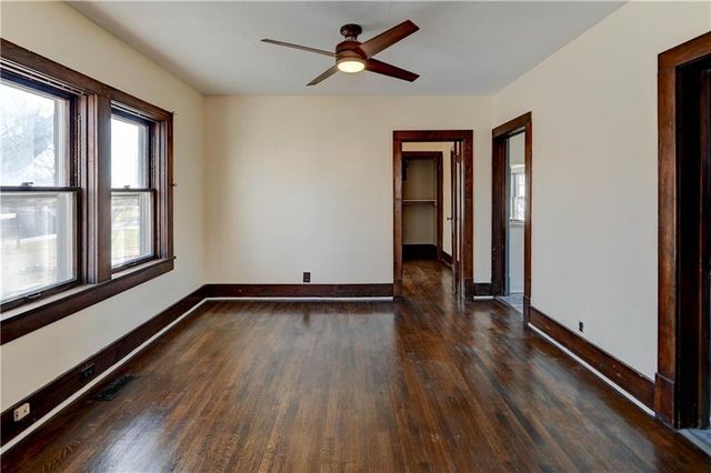 1213 Spruce Street, Leavenworth, KS 66048