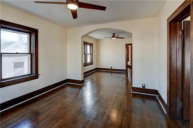 1213 Spruce Street, Leavenworth, KS 66048