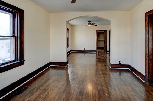 1213 Spruce Street, Leavenworth, KS 66048