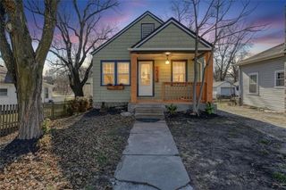 1213 Spruce Street, Leavenworth, KS 66048
