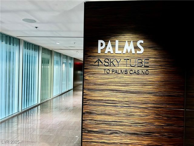 4381 West Flamingo Road 5220, Las Vegas, NV 89103