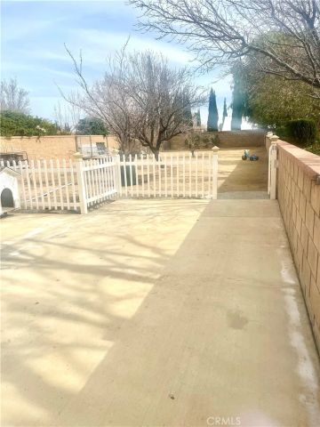 41075 Riverock Lane, Palmdale, CA 93551