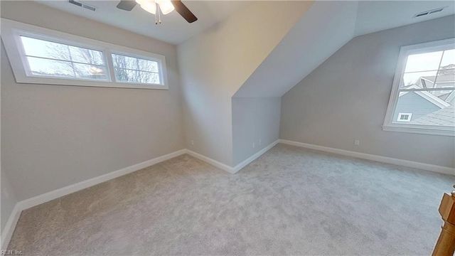 100 Creek LN, Suffolk, VA 23435
