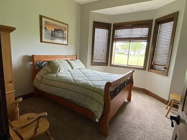 1662 S Timber Lake Drive, Nixa, MO 65714