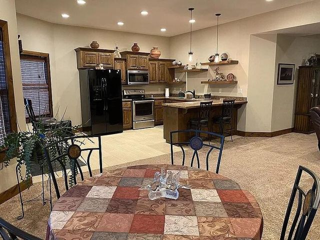 1662 S Timber Lake Drive, Nixa, MO 65714