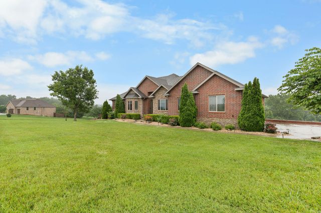 1662 S Timber Lake Drive, Nixa, MO 65714