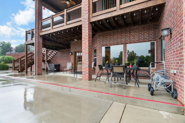 1662 S Timber Lake Drive, Nixa, MO 65714