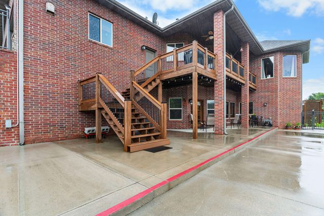 1662 S Timber Lake Drive, Nixa, MO 65714