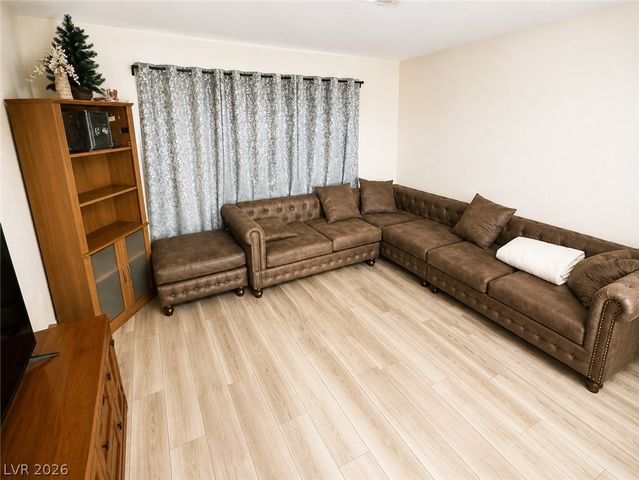 4417 East Ogden Avenue, Las Vegas, NV 89110
