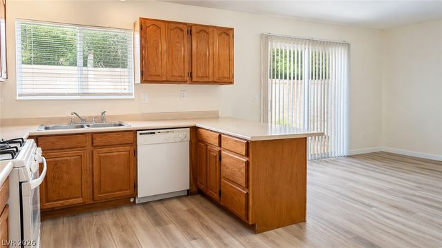 4417 East Ogden Avenue, Las Vegas, NV 89110