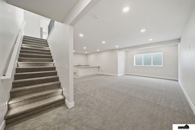 9515 Breashears Street, Lincoln, NE 68516