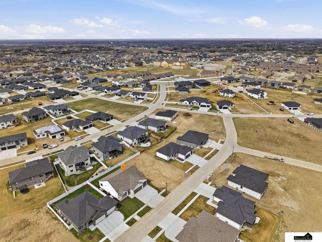9515 Breashears Street, Lincoln, NE 68516
