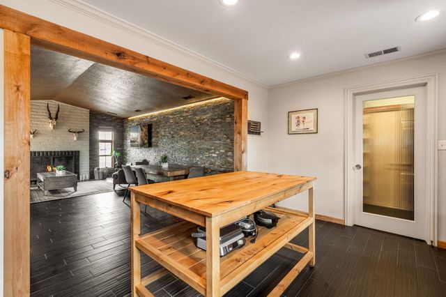 310 Veja Baja Drive SE, Rio Rancho, NM 87124