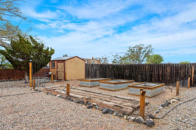 310 Veja Baja Drive SE, Rio Rancho, NM 87124