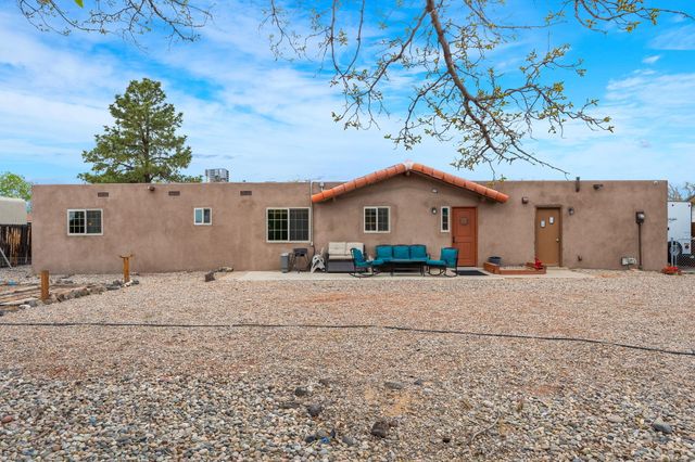310 Veja Baja Drive SE, Rio Rancho, NM 87124