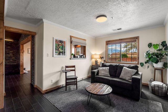 310 Veja Baja Drive SE, Rio Rancho, NM 87124