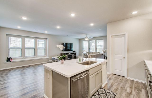 15023 Eves Necklace Court, Cypress, TX 77433