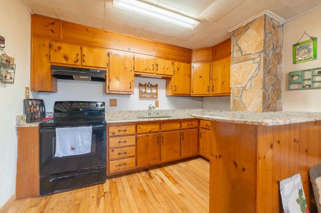 133 Tj Lane, Murphy, NC 28906