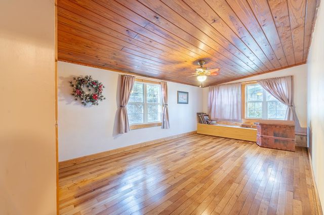 133 Tj Lane, Murphy, NC 28906