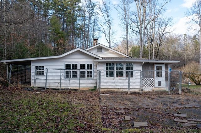 133 Tj Lane, Murphy, NC 28906