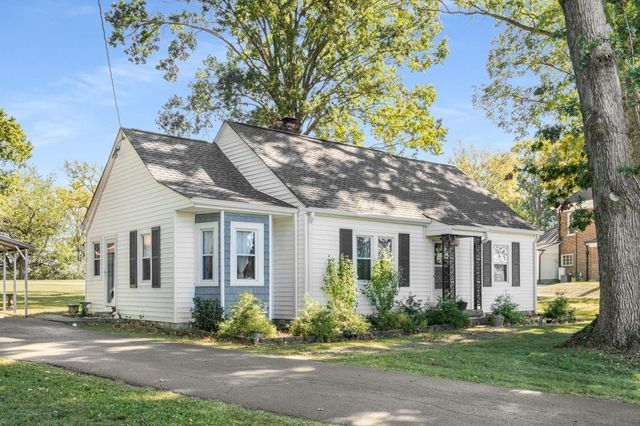 319 E Hill Ave, Lewisburg, TN 37091