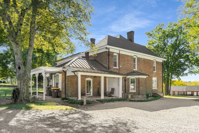 319 E Hill Ave, Lewisburg, TN 37091