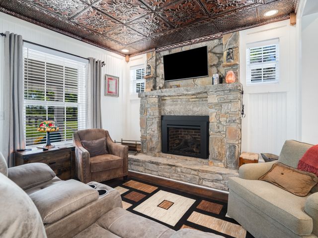 319 E Hill Ave, Lewisburg, TN 37091
