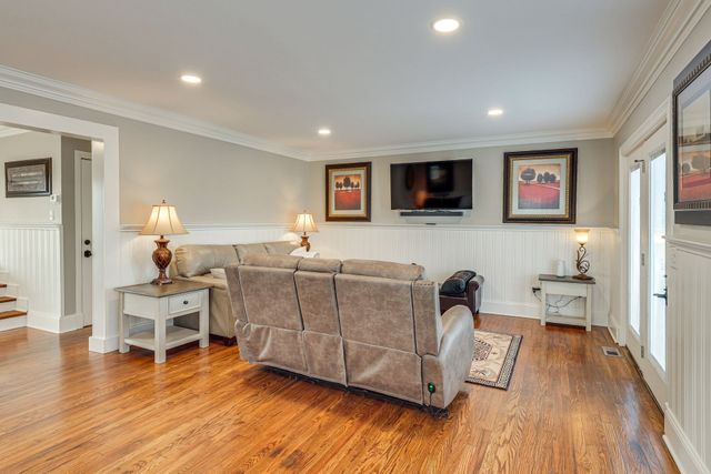 319 E Hill Ave, Lewisburg, TN 37091