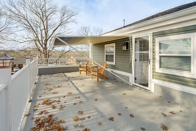 319 E Hill Ave, Lewisburg, TN 37091