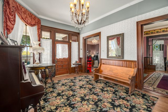 319 E Hill Ave, Lewisburg, TN 37091