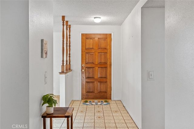 19213 Tecumseh, Apple Valley, CA 92307