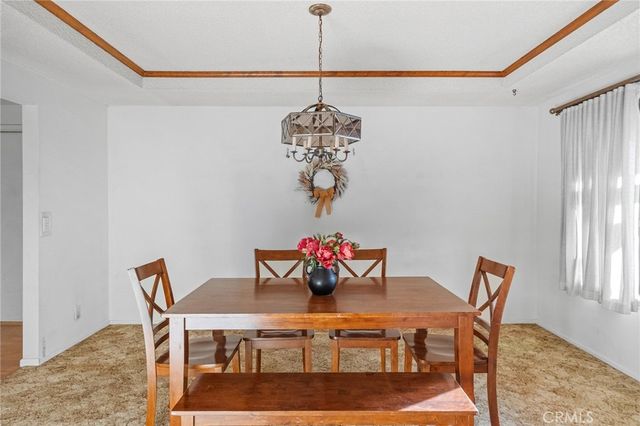 19213 Tecumseh, Apple Valley, CA 92307