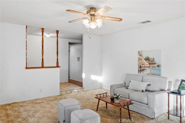 19213 Tecumseh, Apple Valley, CA 92307
