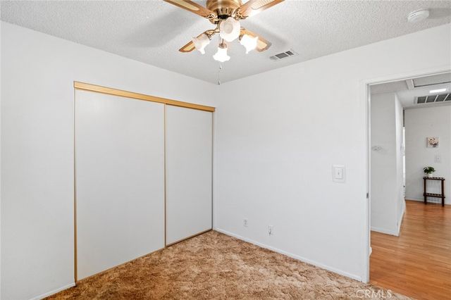 19213 Tecumseh, Apple Valley, CA 92307