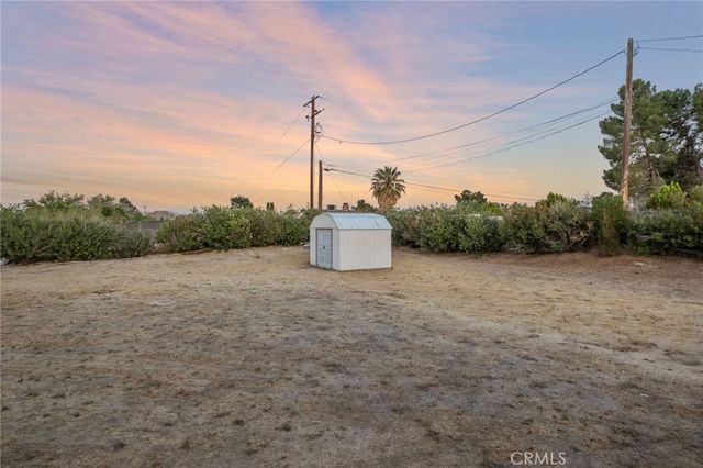 19213 Tecumseh, Apple Valley, CA 92307