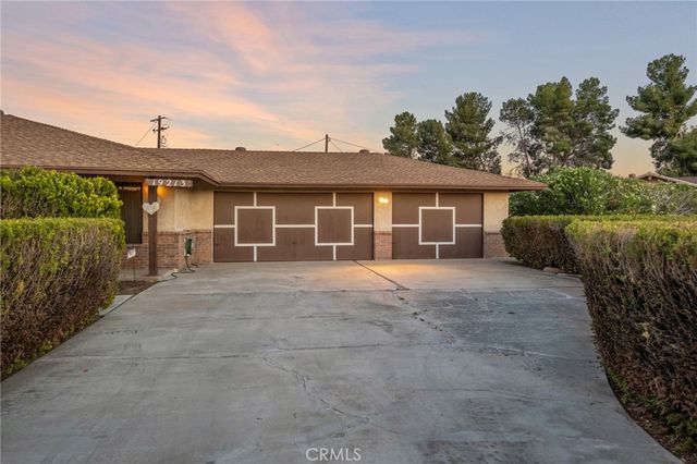 19213 Tecumseh, Apple Valley, CA 92307