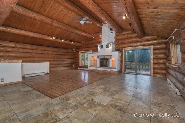 575 PLEASURE DRIVE, North Pole, AK 99705