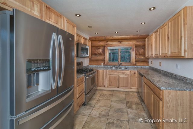 575 PLEASURE DRIVE, North Pole, AK 99705