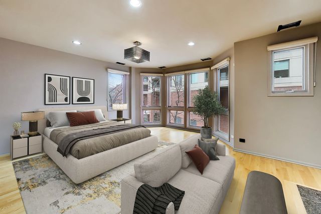484 N Canal Street, Chicago, IL 60654