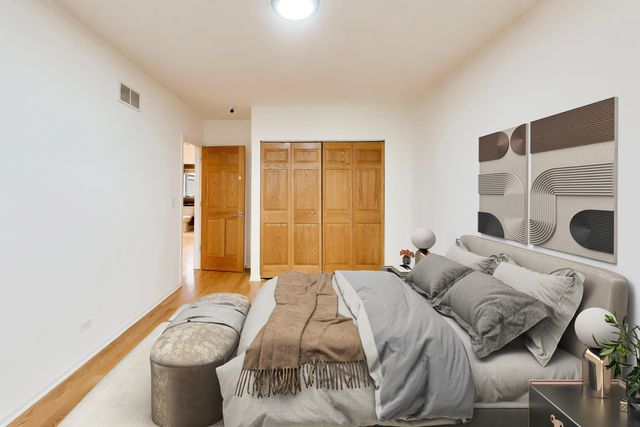484 N Canal Street, Chicago, IL 60654