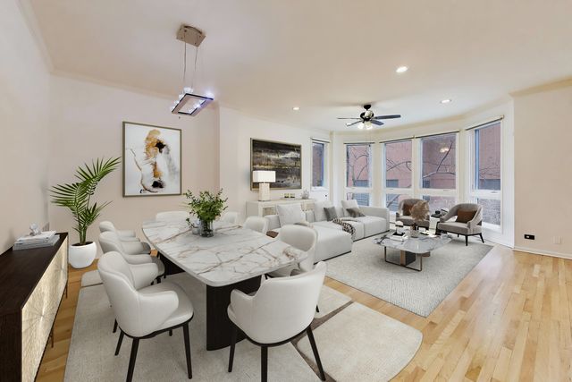 484 N Canal Street, Chicago, IL 60654