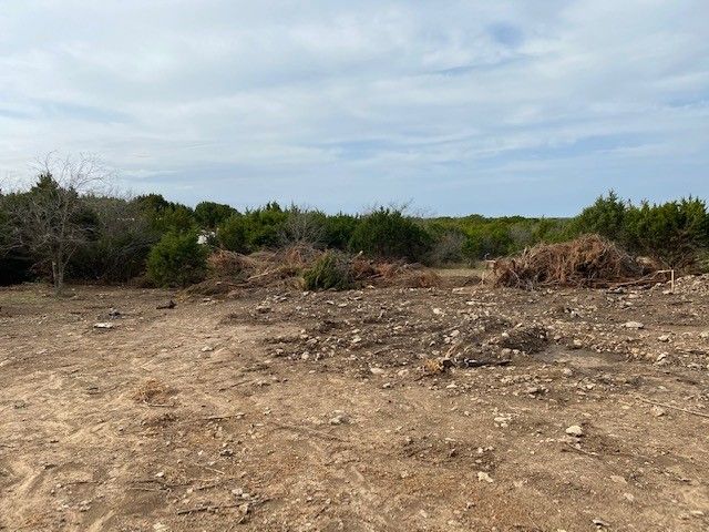 9101 Valley View Court, Cleburne, TX 76033