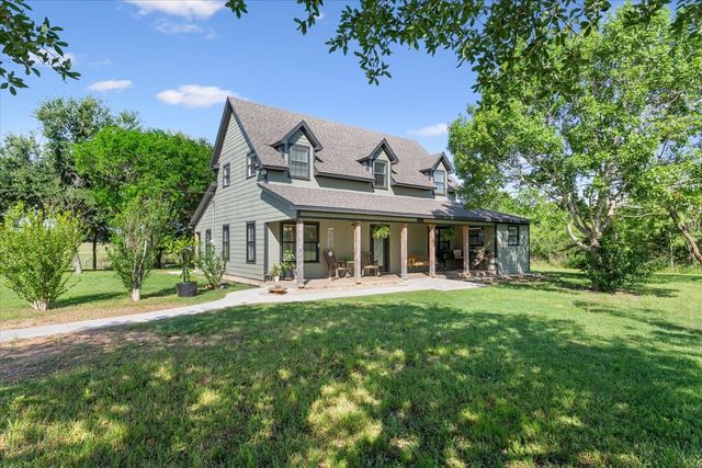 807 Berger Road, West, TX 76691