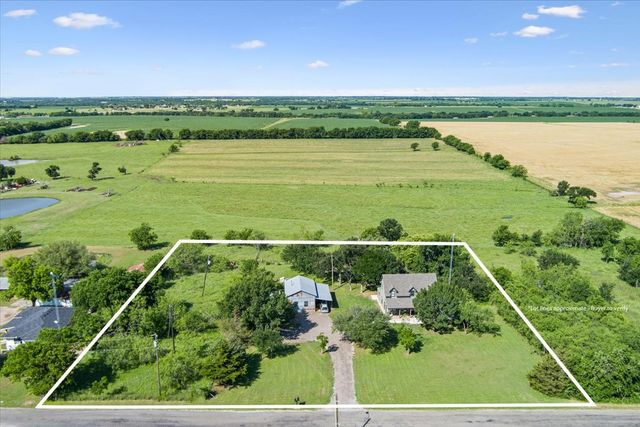 807 Berger Road, West, TX 76691
