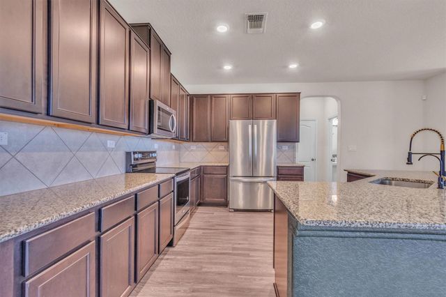 3894 Bentwood WAY, New Braunfels, TX 78130