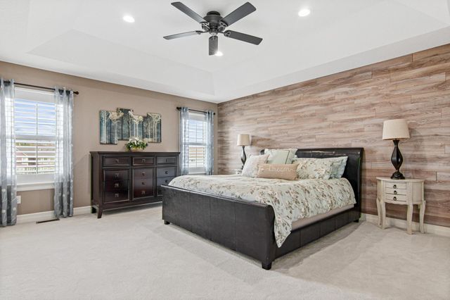 22 Alcott Court, North Oaks, MN 55127