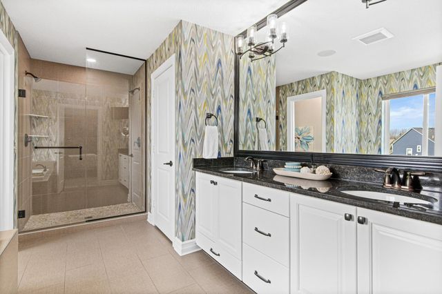 22 Alcott Court, North Oaks, MN 55127