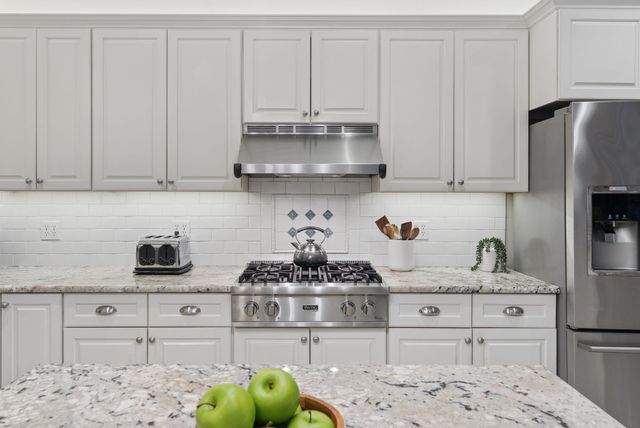 232 Gulf Road, Dover, NH 03820