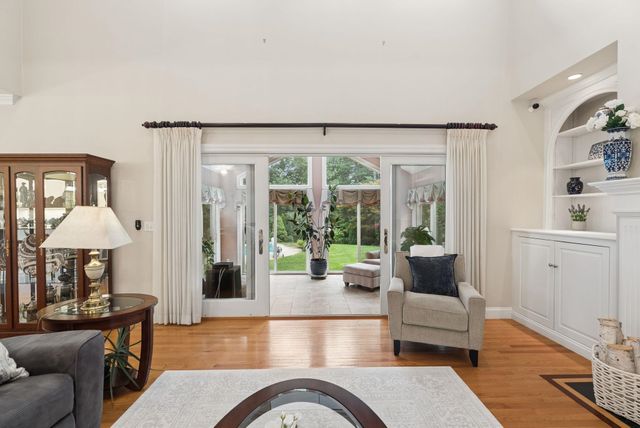 232 Gulf Road, Dover, NH 03820